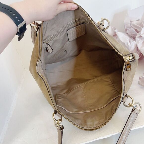 Coach Ava Tote in Taupe Leather and Suede Mixed Fabric Shoulder Bag Purse - Picture 3 of 12